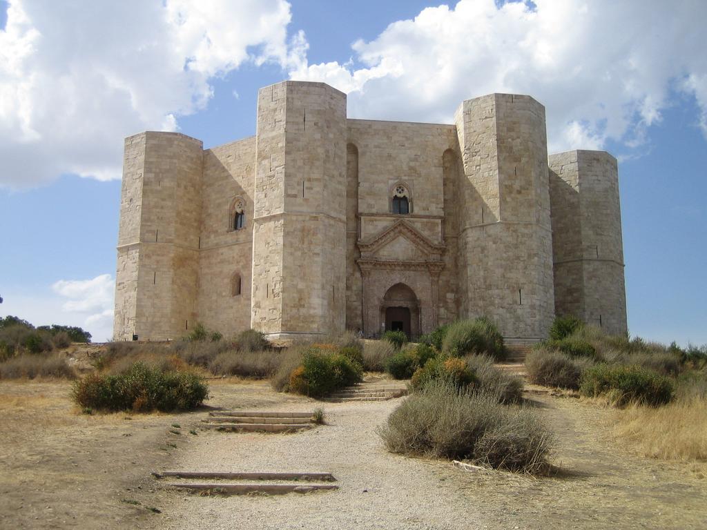 B&B Le Stagioni Castel Del Monte (Apulia) Quarto foto