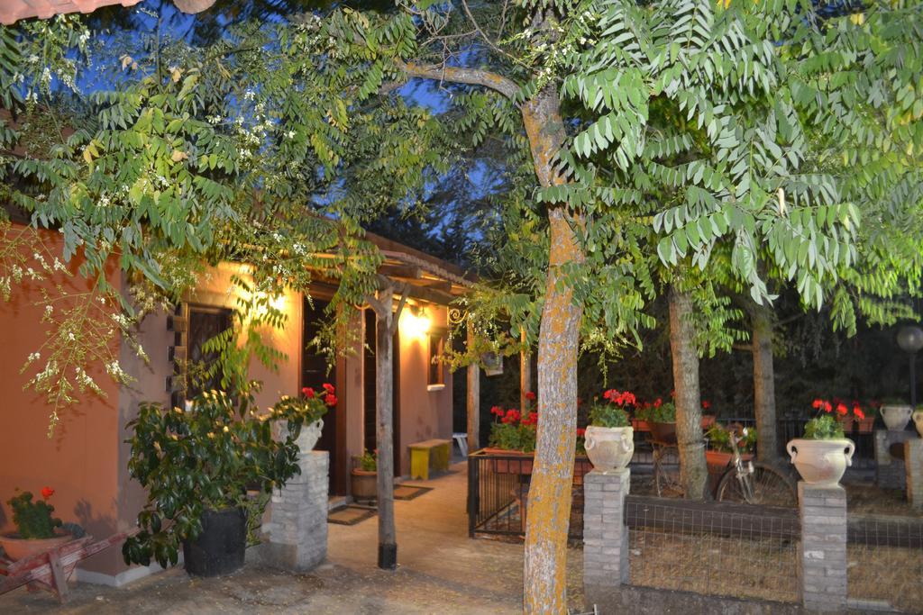 B&B Le Stagioni Castel Del Monte (Apulia) Exterior foto